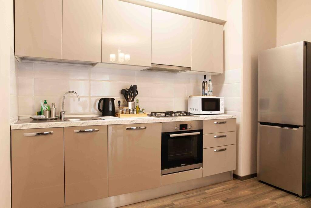 Gg Home - Cozy 1 Bedroom Apartment On Kazbegi Avenue 15 Tbilissi Extérieur photo